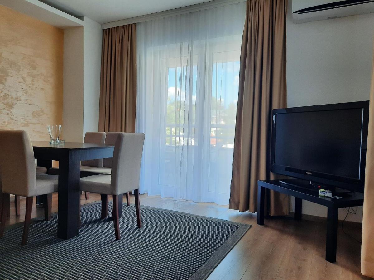 Divizija Lux Apartments Belgrado Buitenkant foto