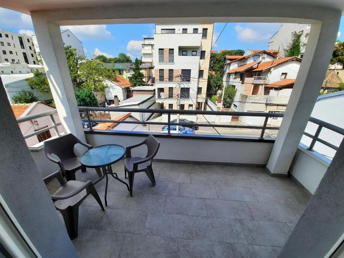 Divizija Lux Apartments Belgrado Buitenkant foto